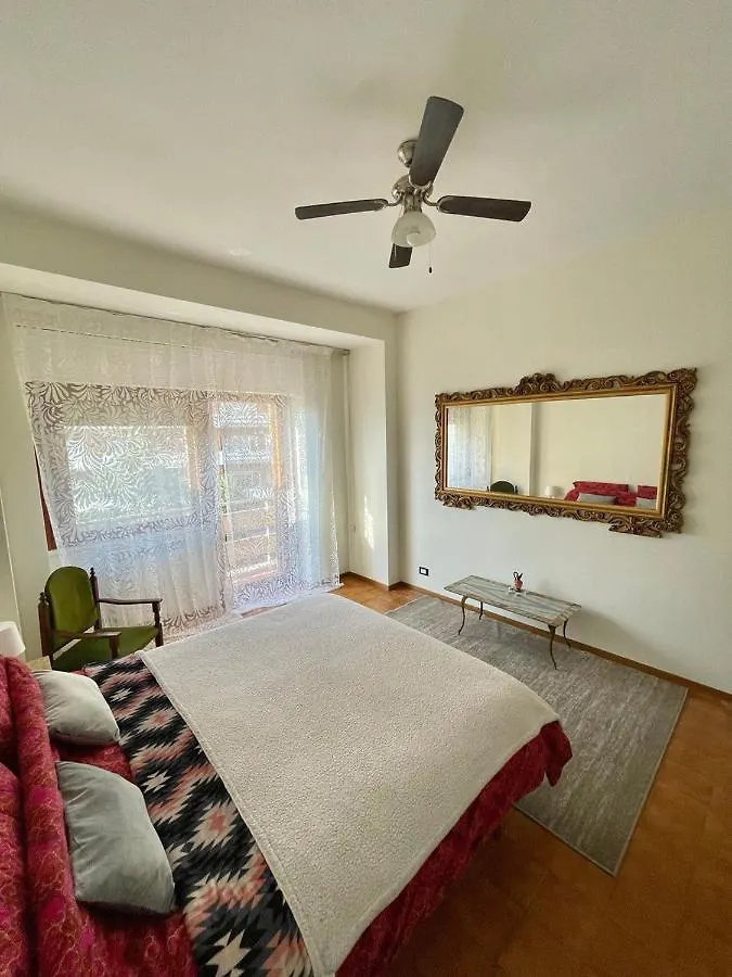 Sunny House Apartment Rome Italy
