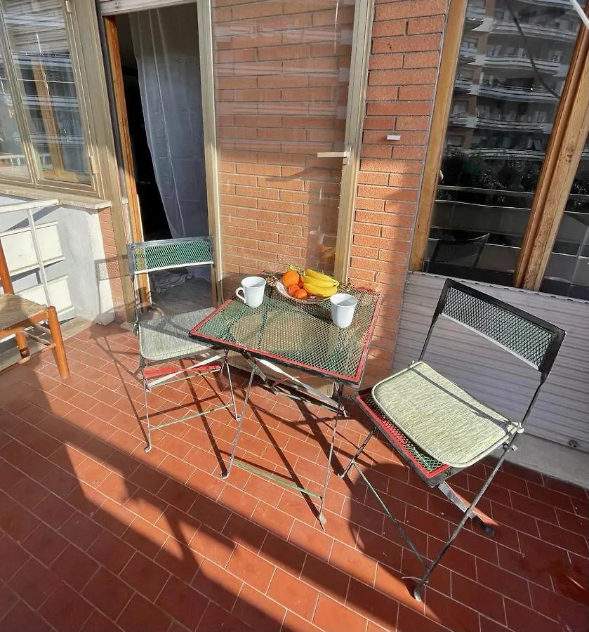 Sunny House Apartment Rome Italy